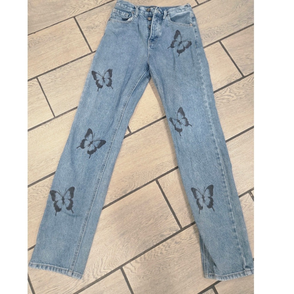 Fashion Nova Butterfly Print Straight Leg Jeans Light Wash Blue Size 1 ST11982